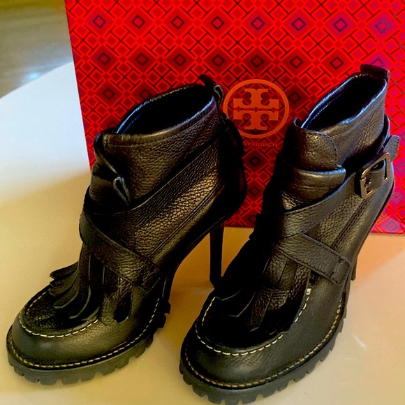 Amazing Tory Burch Booties 6.5. Fabulous style! Never worn. - Picture 1 of 4
